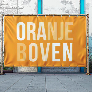 Oranje Boven spandoek in tekst