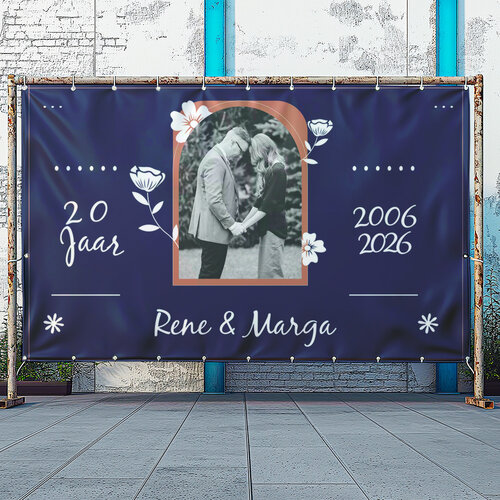 Spandoek getrouwd aanpasbaar met eigen foto en tekst voor de ultieme viering