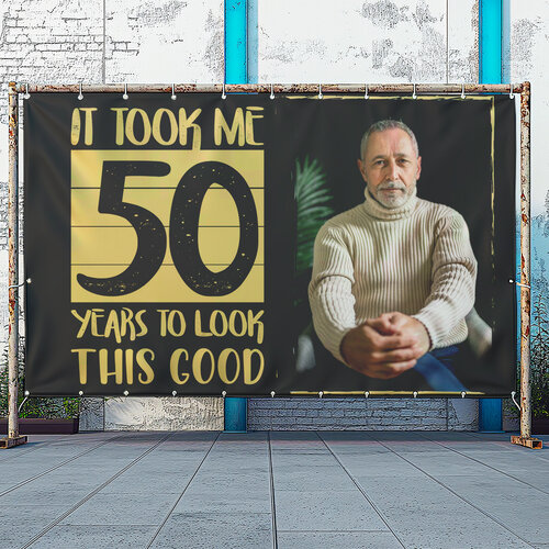 50 jaar spandoek met vast ontwerp aanpasbaar in de foto voor een uitbundige viering