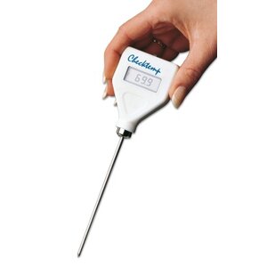 Electronic thermometer with probe