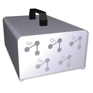 Portable ozone generator