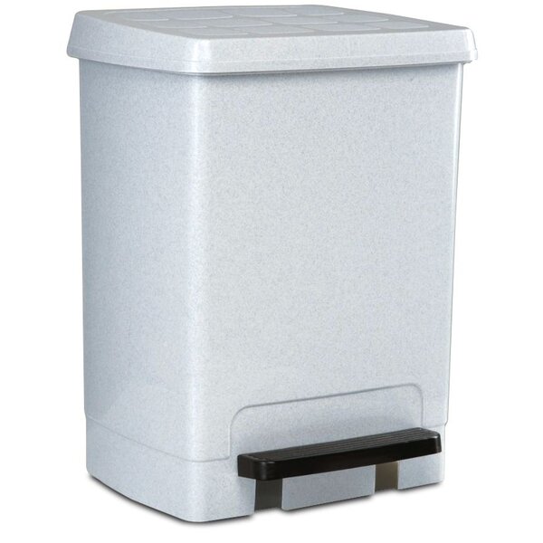 Plastic garbage bin with pedal