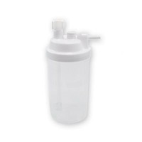 Reusable humidifier bottle for stationary oxygen concentrator