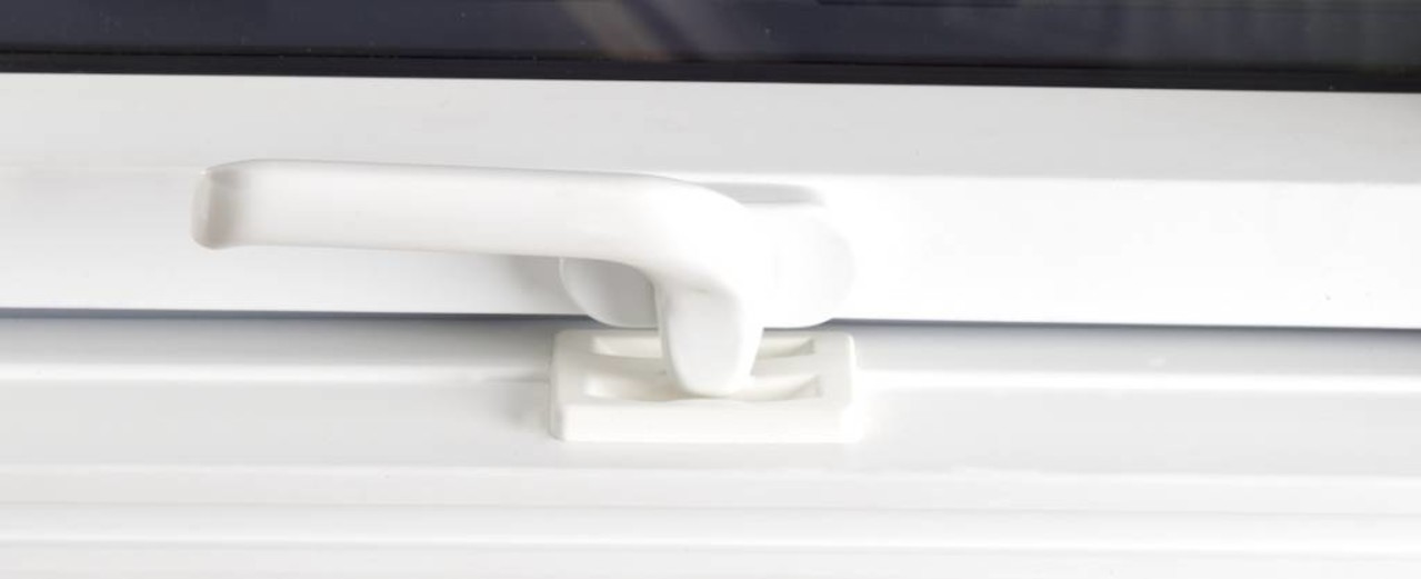 Intura Intura Vista 4P plastic – the best small skylight in the United Kingdom