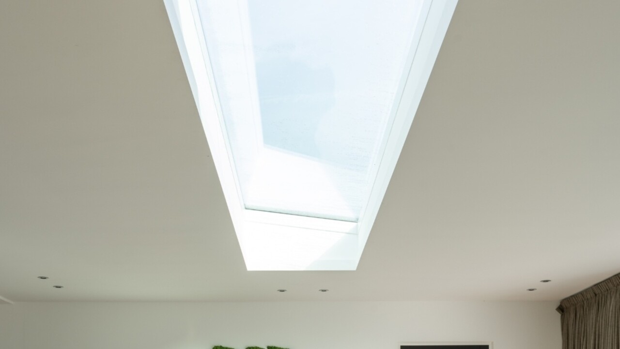 Intura Lichtstraat Lessenaar - 100x300 - 1 glasvlak dubbel glas zonwerend Intura Lichtstraat Lessenaar - 100x300 - 1 glasvlak dubbel glas zonwerend