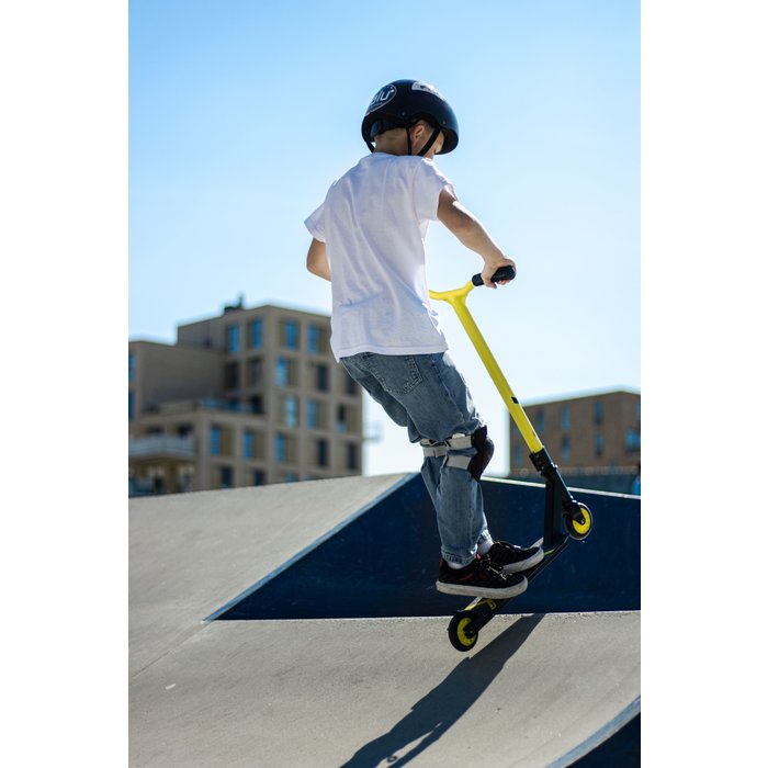 Black Dragon® Black Dragon® - Stunt Scooter • VERT RACER • Black/Fluor yellow