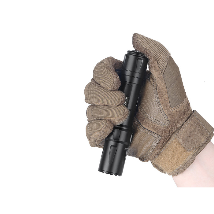 Olight OLIGHT - Odin Weapon Lampe - Max 2 000 Lumen