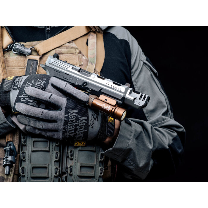 Olight Olight PL-3R Valkyrie Desert Tan