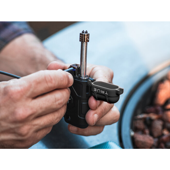 True Utility True Plasma Lighter Clam