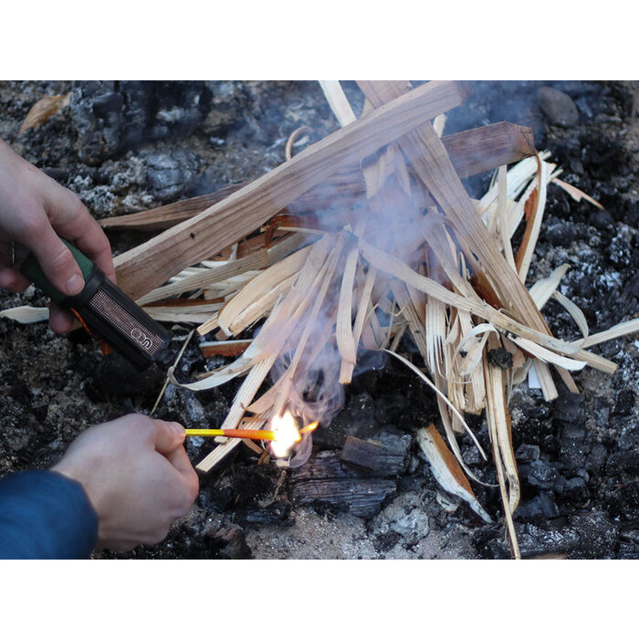 Uco Uco Titan Stormproof Match Kit