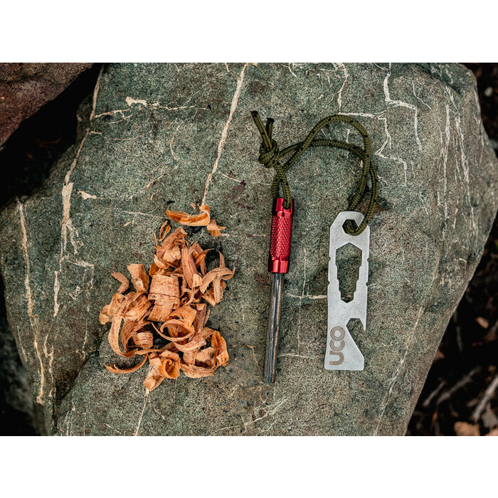Uco UCO Survival Fire Striker Red