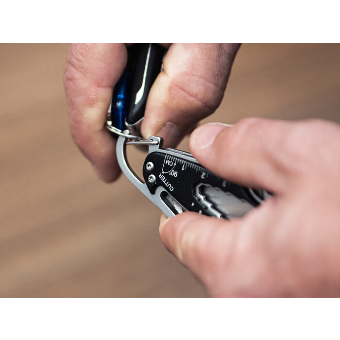 True Utility True Utility SmartKnife Clam