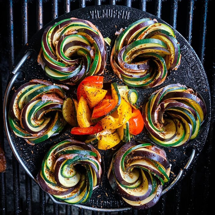 Valhal Outdoor Valhal Outdoor - Muffin pan - 7 shapes - Cast Iron