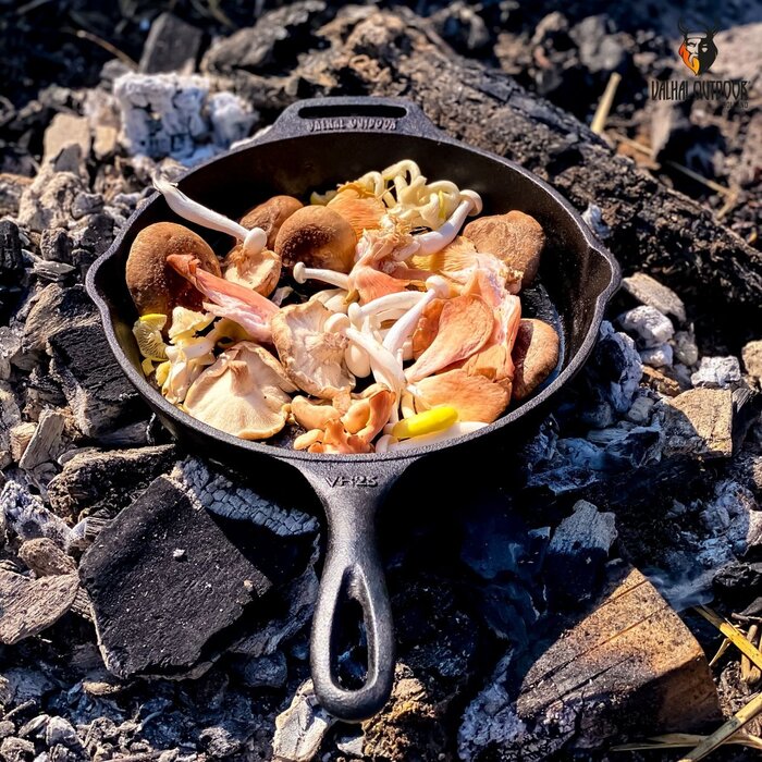 Valhal Outdoor Valhal Outdoor - Skillet - 25 cm - With handle