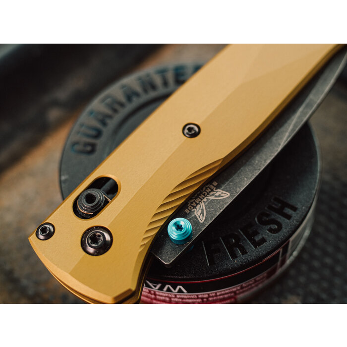 Benchmade Benchmade - Bugout - Burnt Brass