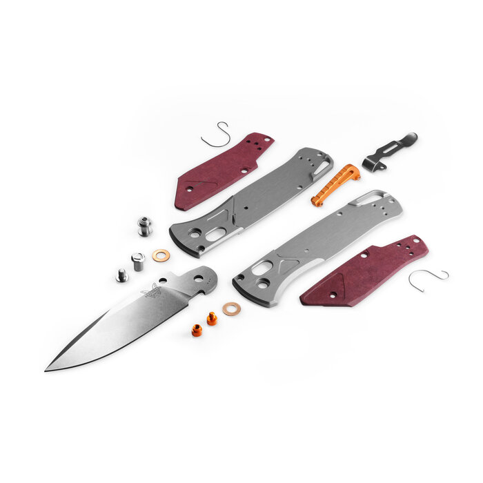 Benchmade Benchmade - Bugout Grey/Redstone Aluminum & Richlite