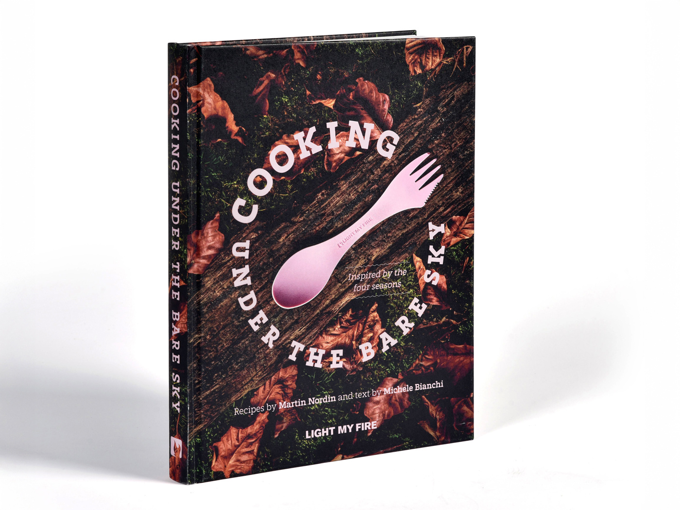 Light My Fire LMF - Boek - Cooking under the bare sky