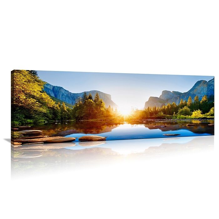 Schilderij - Zonsopkomst in de bergen, 120x40 afbeelding