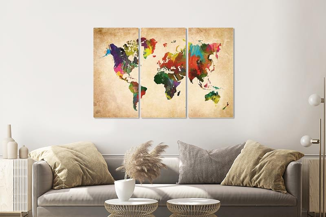 Schilderij - Artistieke wereldkaart in kleuren, 120x80cm, 3 luik, premium print afbeelding