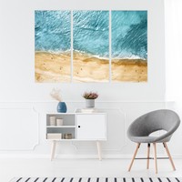 Schilderij - Luchtfoto van de oceaan en het strand, 3 luik, premium print