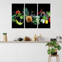 Schilderij - Groente en fruit in het water, 3 luik, premium print Schilderij - Groente en fruit in het water, 3 luik, premium print
