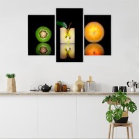 Schilderij - Kiwi, appel, sinaasappel, 3 luik, premium print Schilderij - Kiwi, appel, sinaasappel, 3 luik, premium print