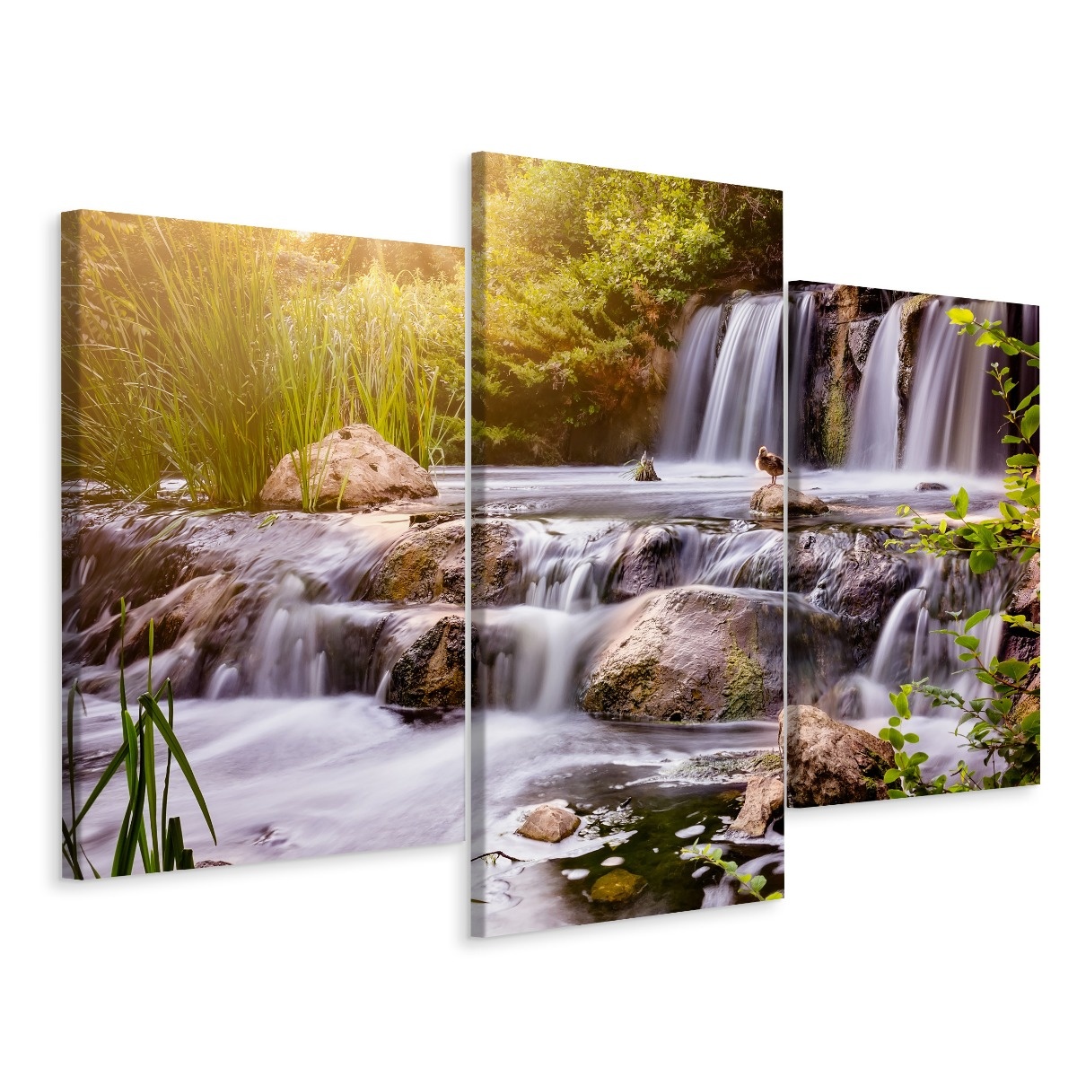 Schilderij - Prachtige waterval bij zonsopkomst, 3 luik, premium print afbeelding