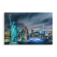 Schilderij - Vrijheidsbeeld in de avond, NYC, blauw, 4 maten, wanddecoratie