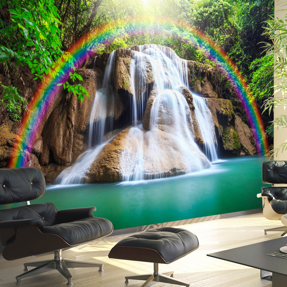 Zelfklevend fotobehang - Regenboog boven een waterval , Premium Print afbeelding