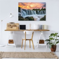 Schilderij - Waterval in Indonesië bij zonsondergang, premium print