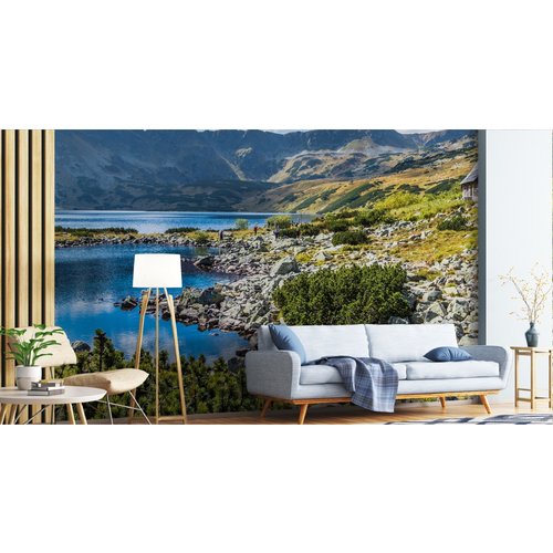 Fotobehang - Bergmeer in een vallei, premium print, inclusief behanglijm