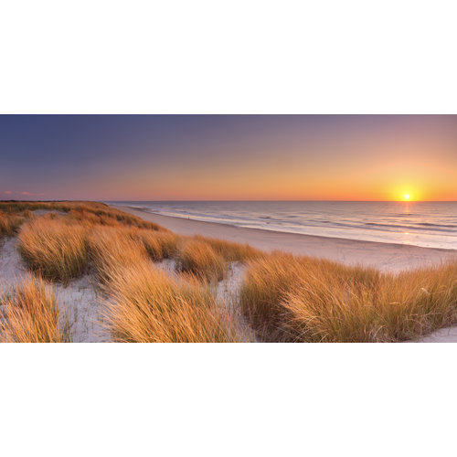 Karo-art Schilderij - Zonsondergang op Texel, Noordzee , 2 maten  , Premium Print, Oranje, blauw, Prachtig duinlandschap met uitgebreid zicht op de Noordzee, Woon- en slaapkamer