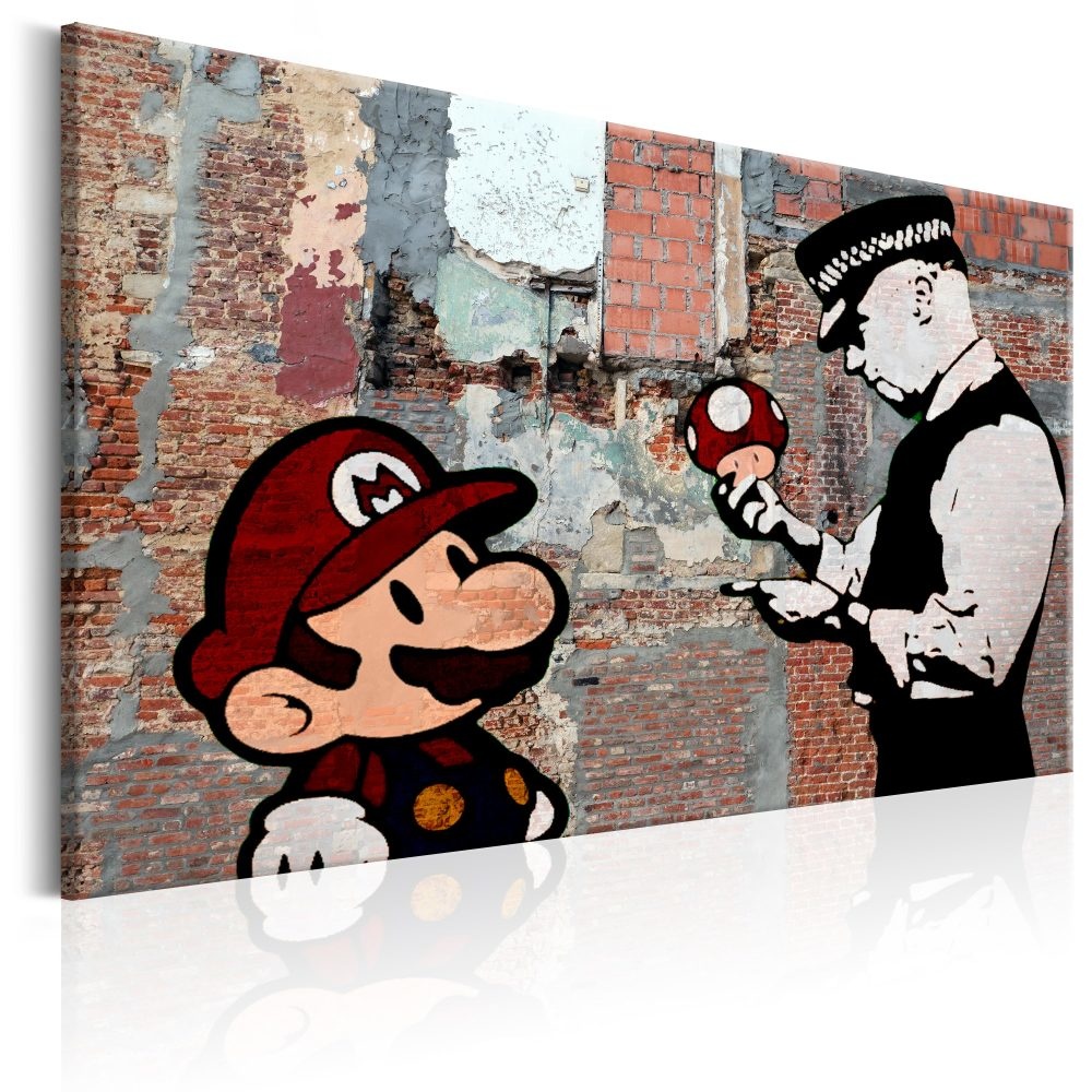 Schilderij - Mario en Politieagent op rode muur , Banksy , steenlook, print op echt Italiaans canvas, in 2 maten