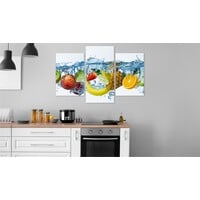 Schilderij - Vers fruit in het water, 3 luik, premium print, wanddecoratie - 90x60 cm