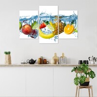 Schilderij - Vers fruit in het water, 3 luik, premium print, wanddecoratie - 90x60 cm