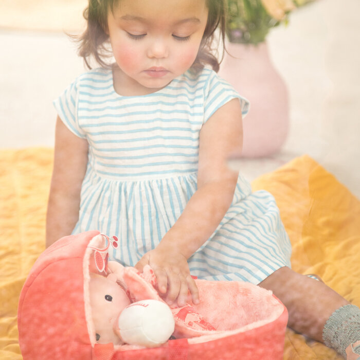 Lilliputiens Stoffen babypop  Lena speelset, met (reis)wieg en accessoires