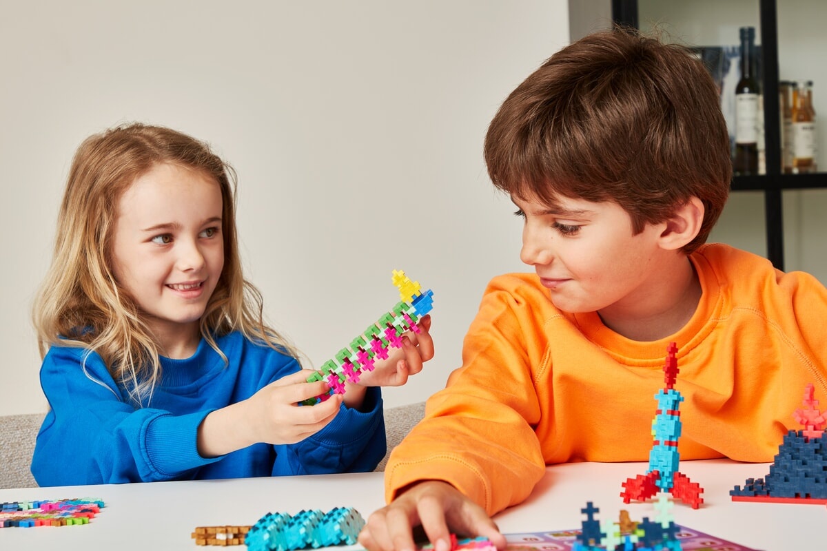 Plus-Plus Mini - learn to build, kleurrijke super set