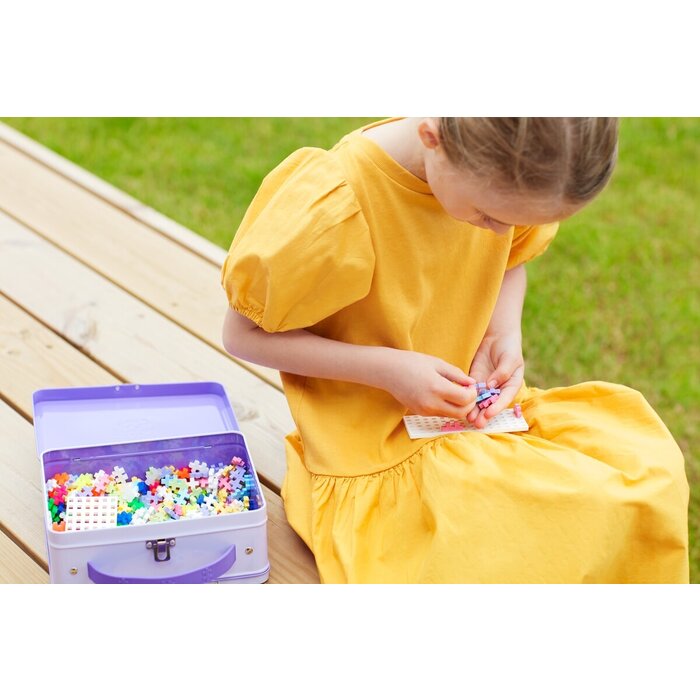 Plus-Plus Reiskoffer, pastel, 600 stuks + 2 grondplaten