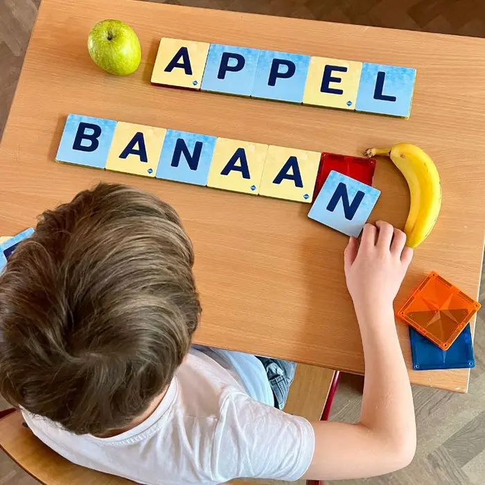 Coblo Magnetische tegels - Toppers Hoofdletters - 60 stuks