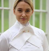 Shires Plastron - Alvast gestrikt