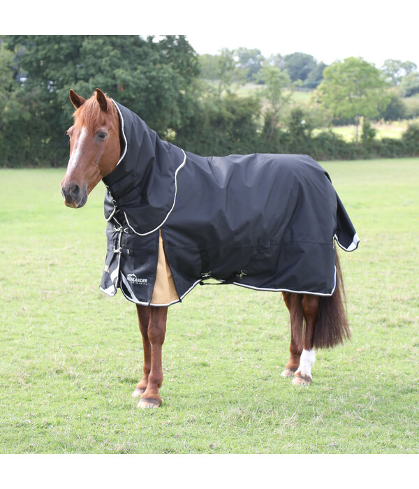 Shires Highlander Plus 200 gram Turnout Rug & Neck Set 1200D1200D