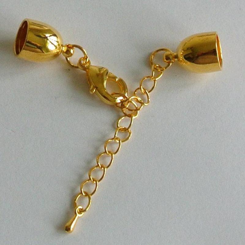 Setje Eindkappen goudkleurig 8mm. incl. Verlengketting en sluiting.