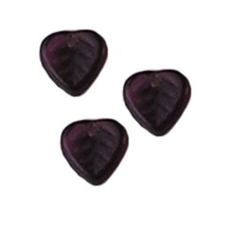 Glaskraal blaadje. 9mm. Rijggat bovenin. Dark Amethist.
