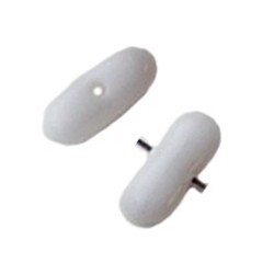 Glaskraal. 3x9mm. Wit Opaque.Staafje. Gaatje in het midden.