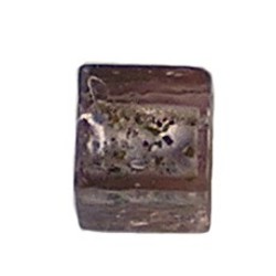 Glaskraal. 12x12mm. Kubus. Roze Lila. Zilverfolie.