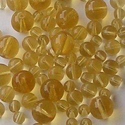 Glaskralenmix. Transparant Zonnegeel.Tsjechisch 50 gram.