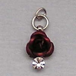 Metalen Roosje aan hanger met Strass. 7x10mm. Bordeaux