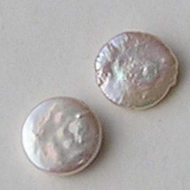 Zoetwaterparel. Coin. A Kwaliteit. White. ca. 12mm. Per stuk voor