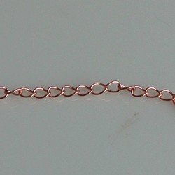 Ketting met ovale schakels. 4mm. Rosekleurig. Per 0.50 mtr.