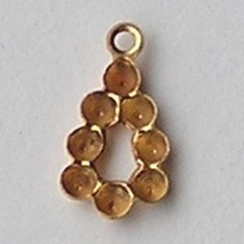 Hangertje druppel. Brass. 8x15mm. Goudkleurig. Voor 8 similisteentjes 3mm.